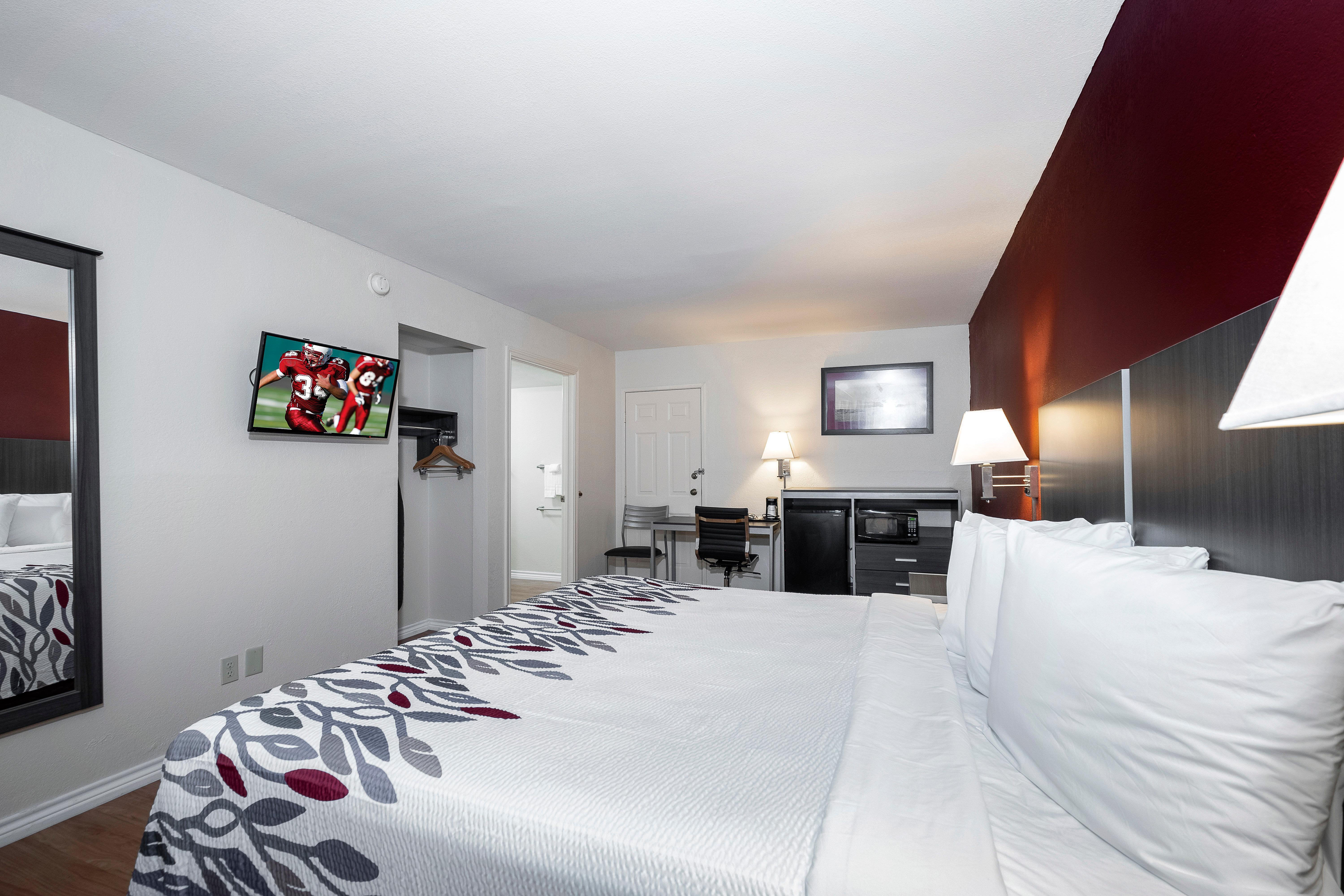 Red Roof Inn Houston North - Fm1960 & I-45 Westfield Экстерьер фото