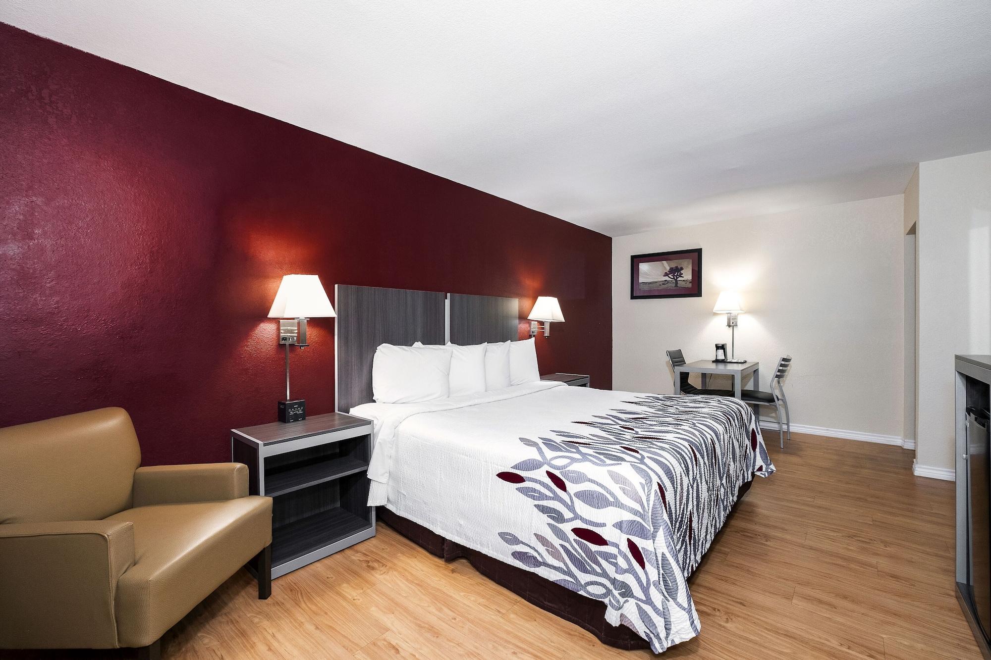 Red Roof Inn Houston North - Fm1960 & I-45 Westfield Экстерьер фото