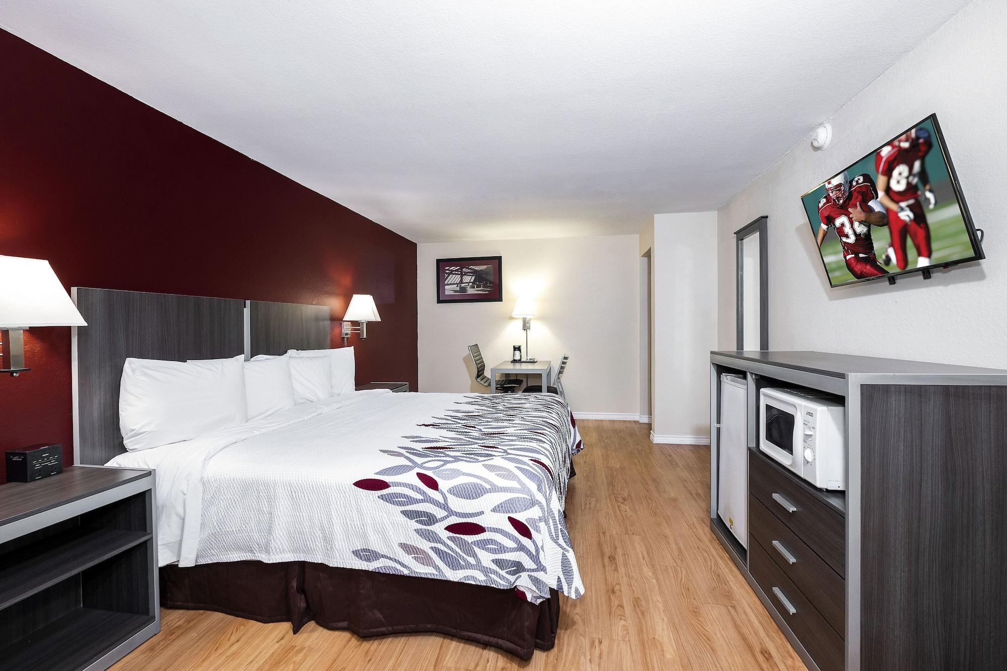 Red Roof Inn Houston North - Fm1960 & I-45 Westfield Экстерьер фото